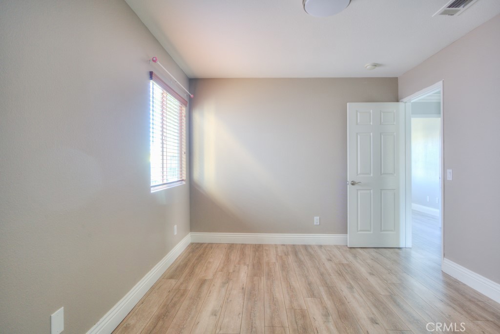 MLS #WS25258201 image #23