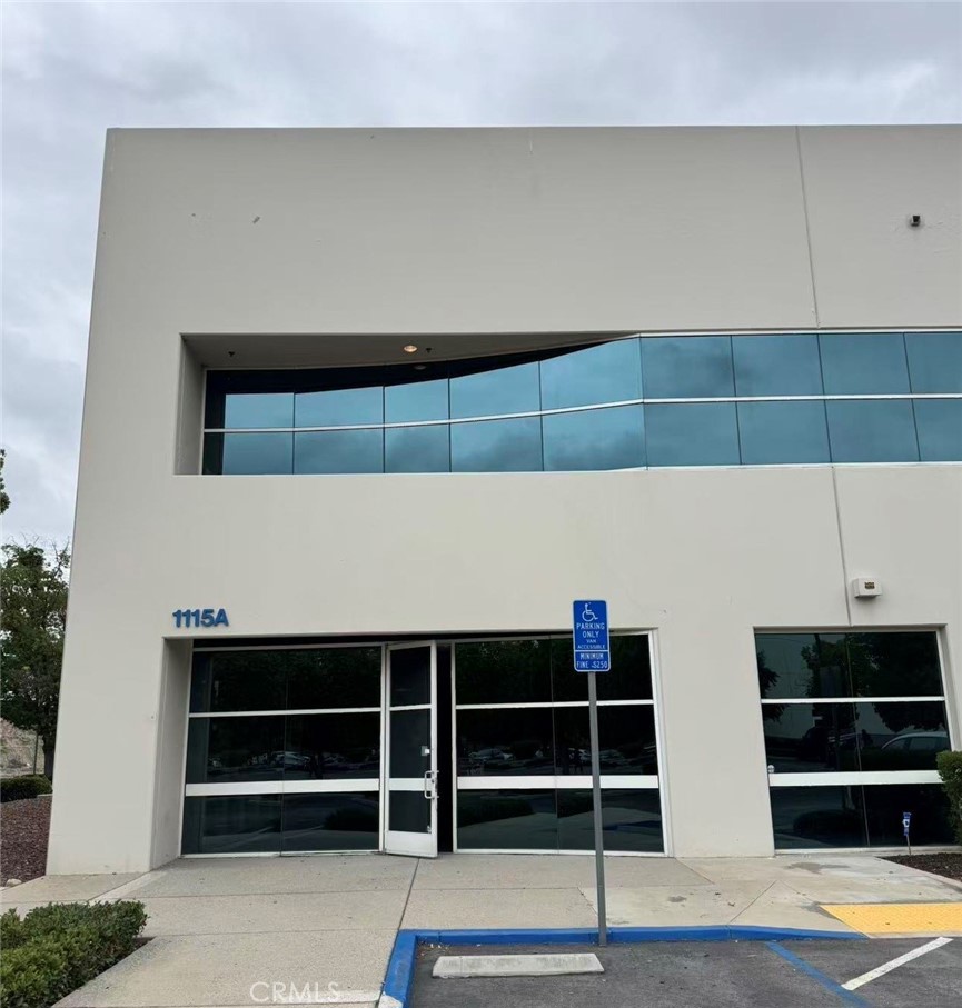 MLS #WS25258771 image #1