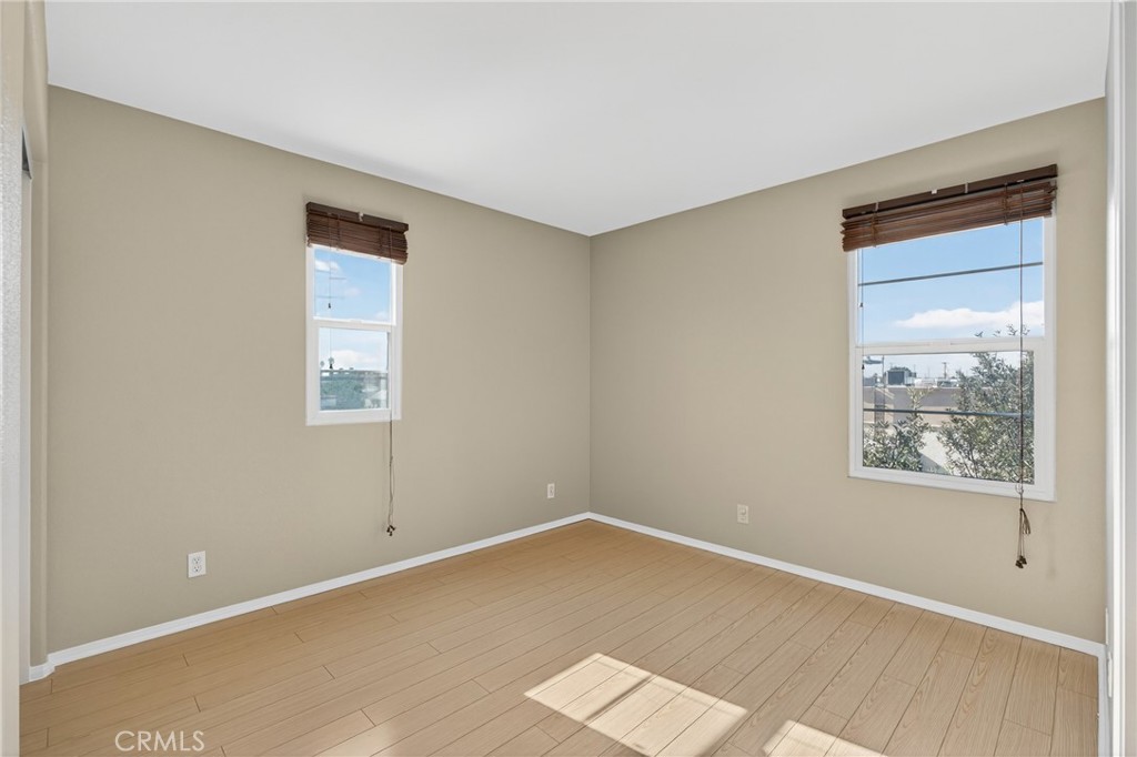 MLS #WS25258846 image #15