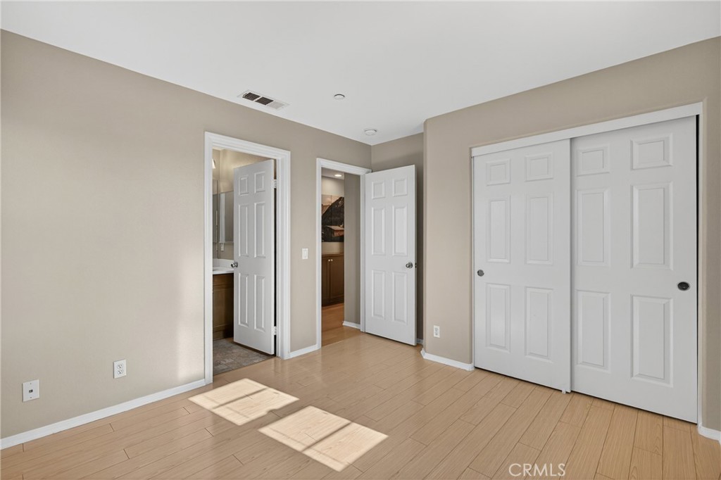 MLS #WS25258846 image #16