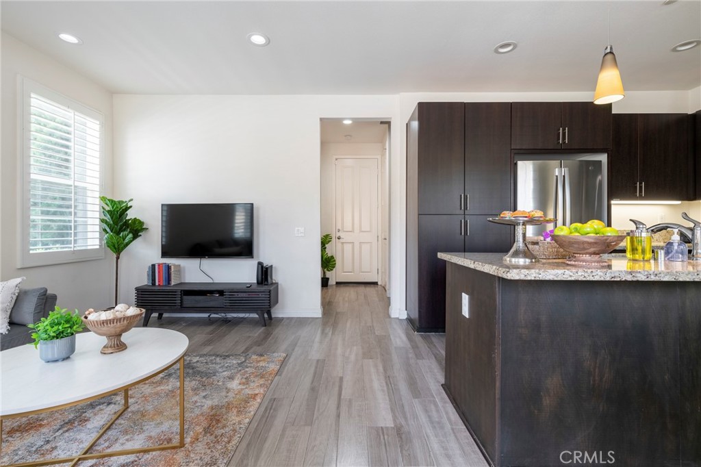 MLS #WS25259141 image #6