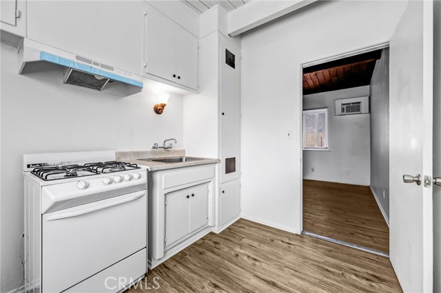 MLS #WS25259409 image #4