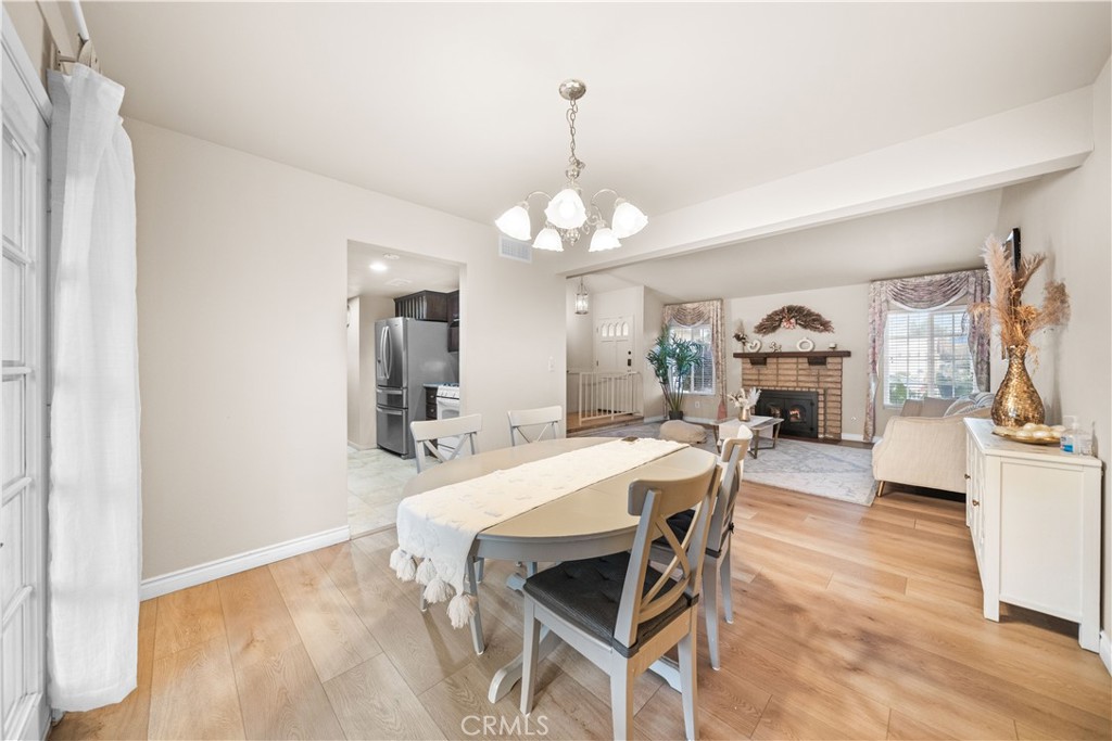 MLS #WS25259444 image #10