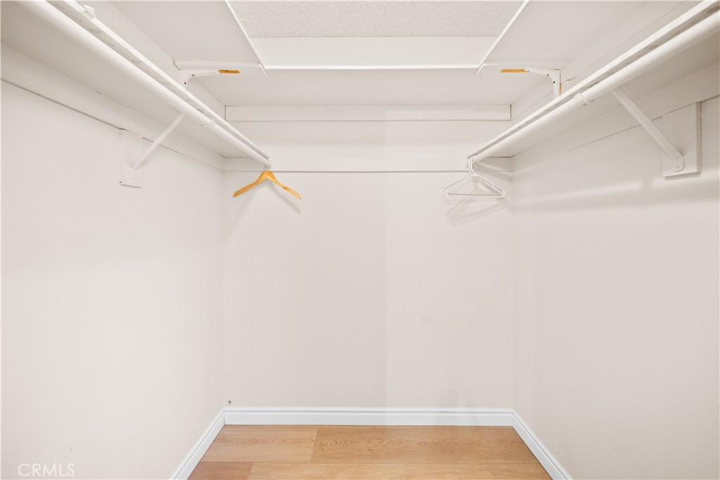 MLS #WS25259444 image #22