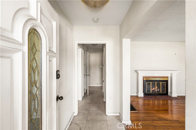 MLS #WS25259541 image #1