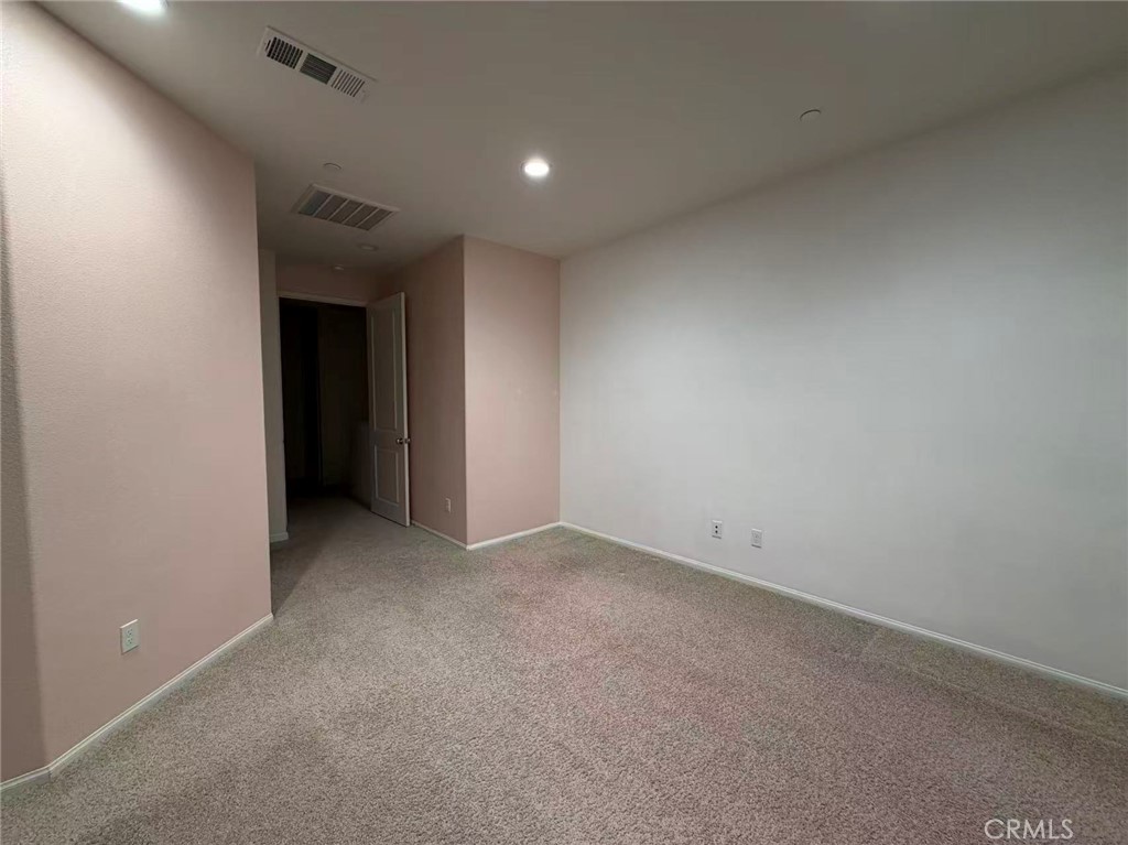 MLS #WS25259572 image #17