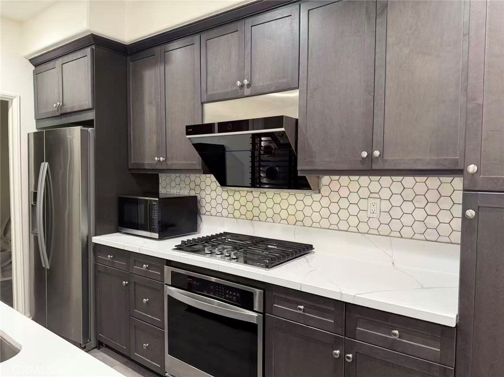 MLS #WS25259572 image #9