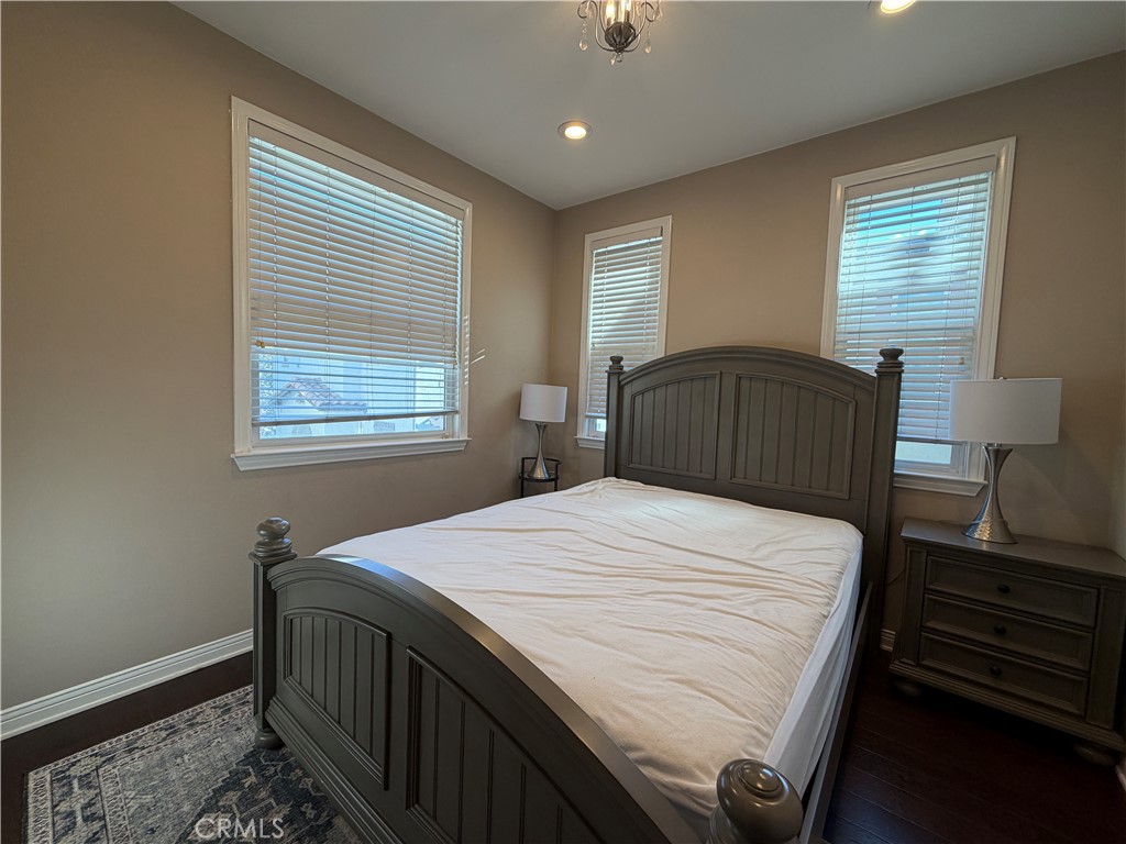 MLS #WS25259639 image #24