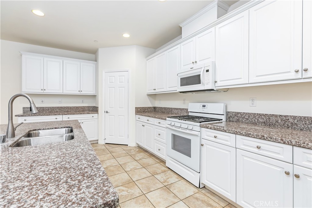 MLS #WS25259666 image #17