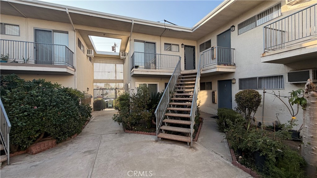 MLS #WS25259718 image #10