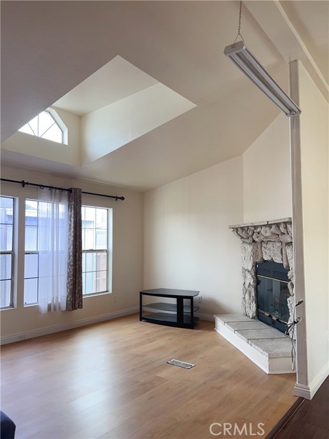 MLS #WS25259748 image #6