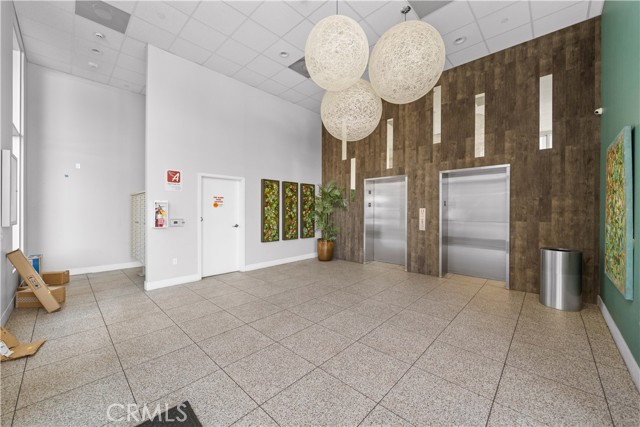 MLS #WS25259813 image #11