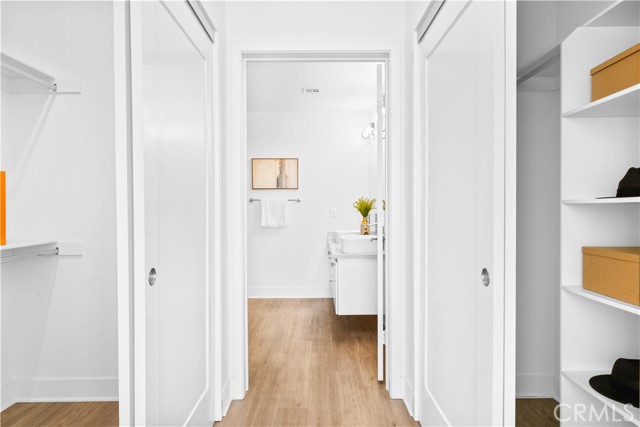 MLS #WS25259813 image #30