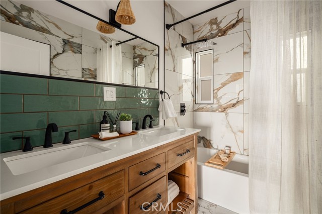 MLS #WS25259901 image #13