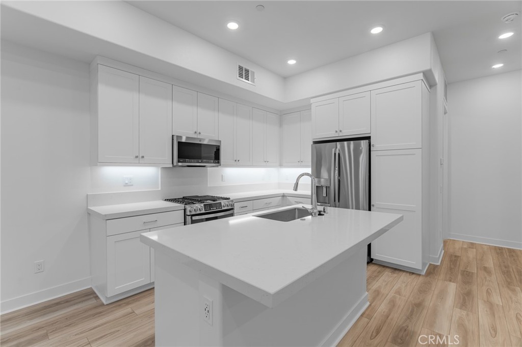 MLS #WS25259970 image #16