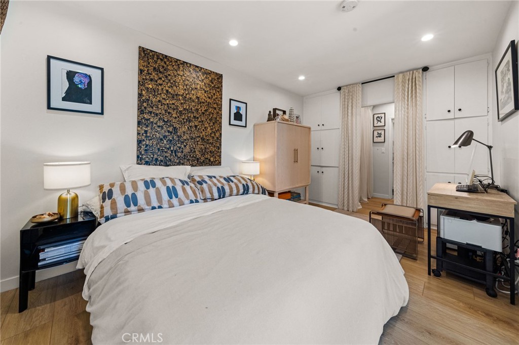 MLS #WS25260269 image #18