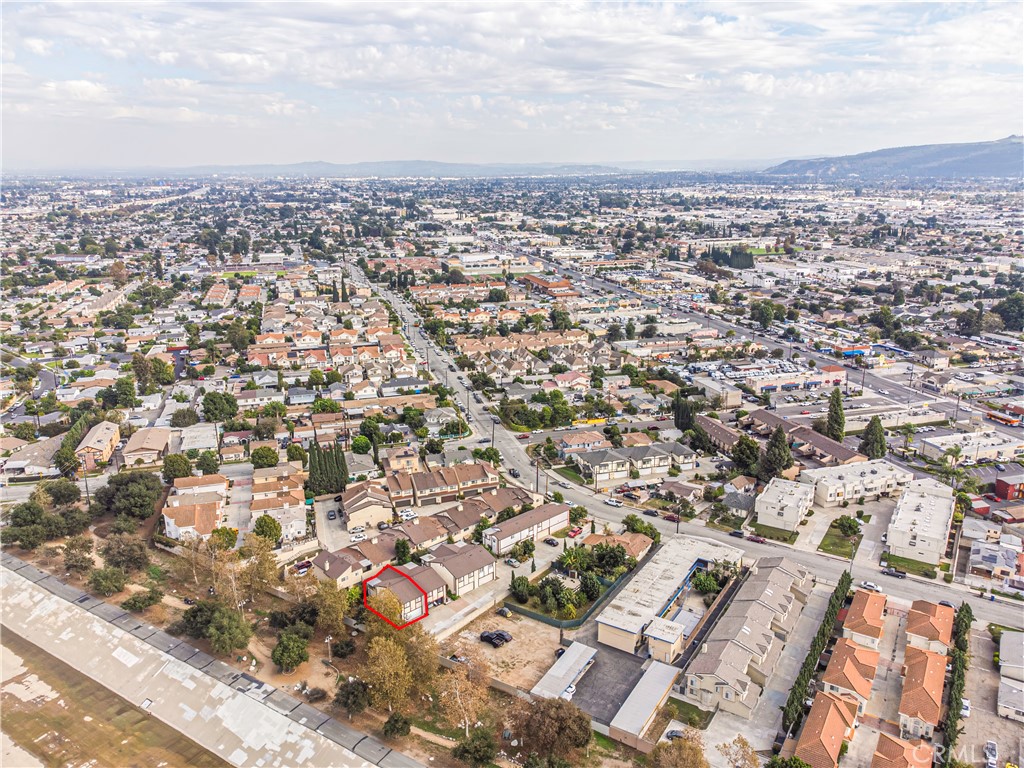 MLS #WS25260286 image #20