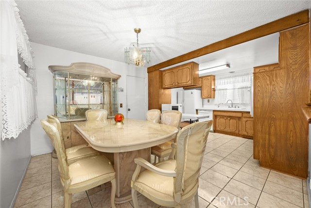 MLS #WS25260337 image #5