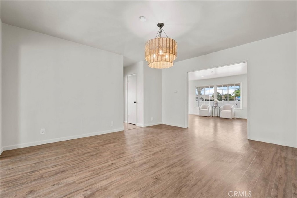 MLS #WS25260712 image #15