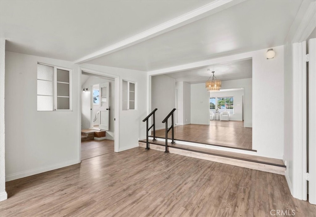 MLS #WS25260712 image #16