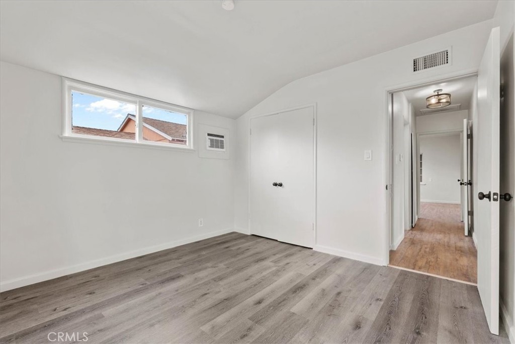 MLS #WS25260712 image #18