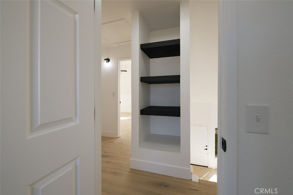 MLS #WS25260713 image #21