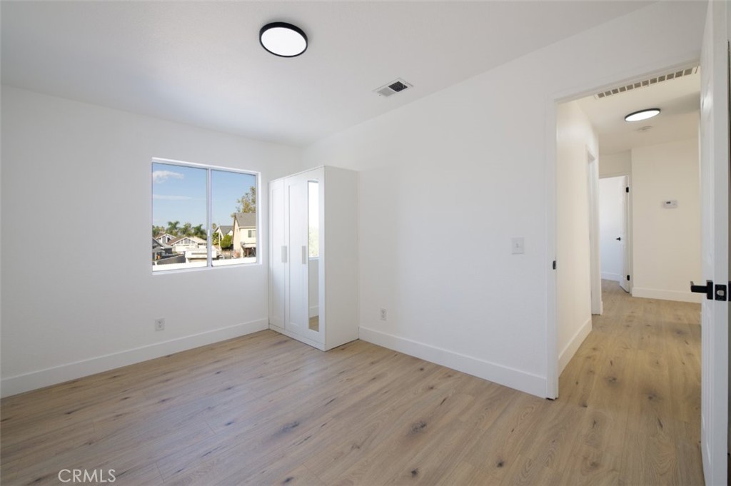 MLS #WS25260713 image #23