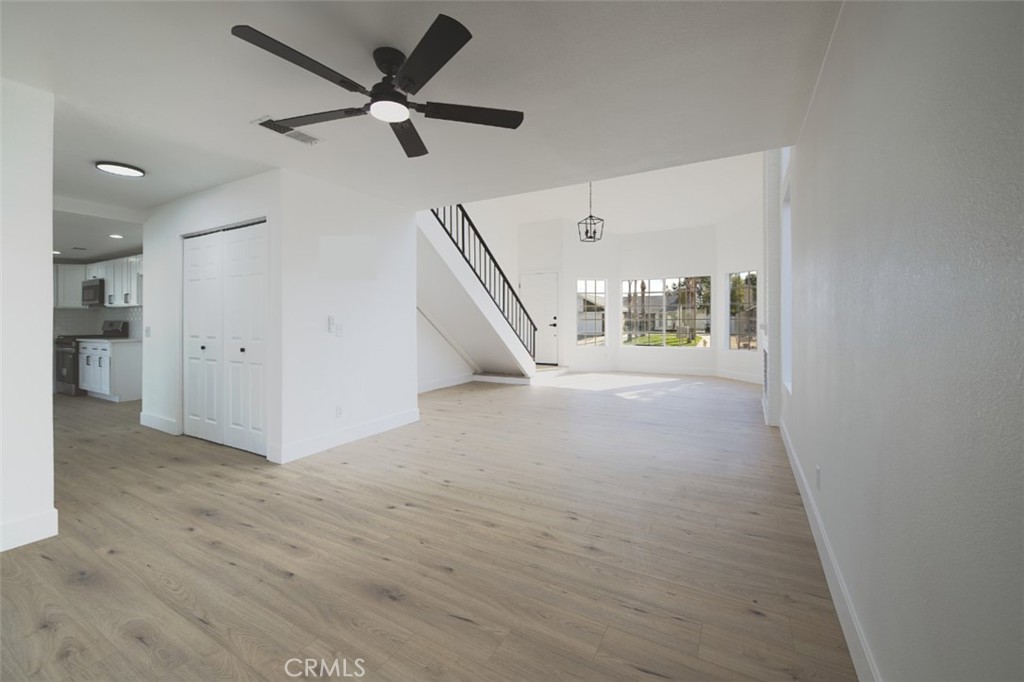 MLS #WS25260713 image #4