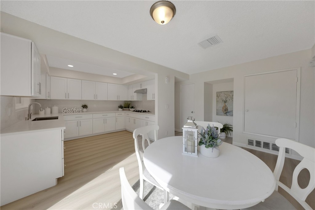 MLS #WS25261097 image #10