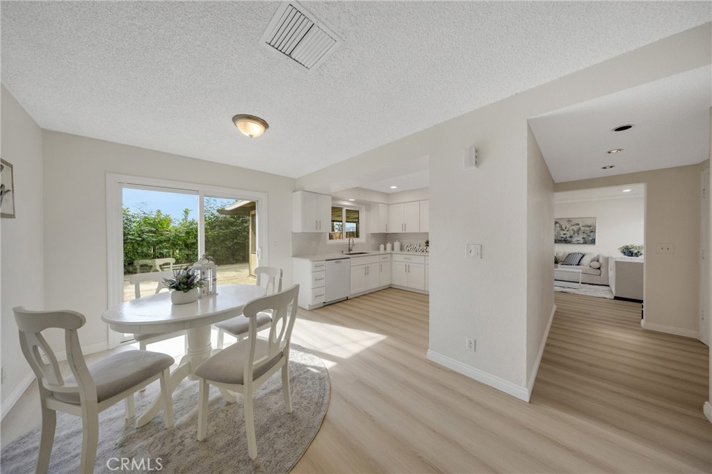 MLS #WS25261097 image #11