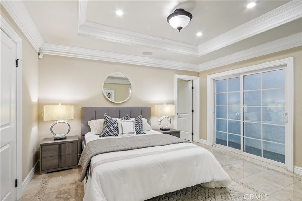 MLS #WS25261103 image #21