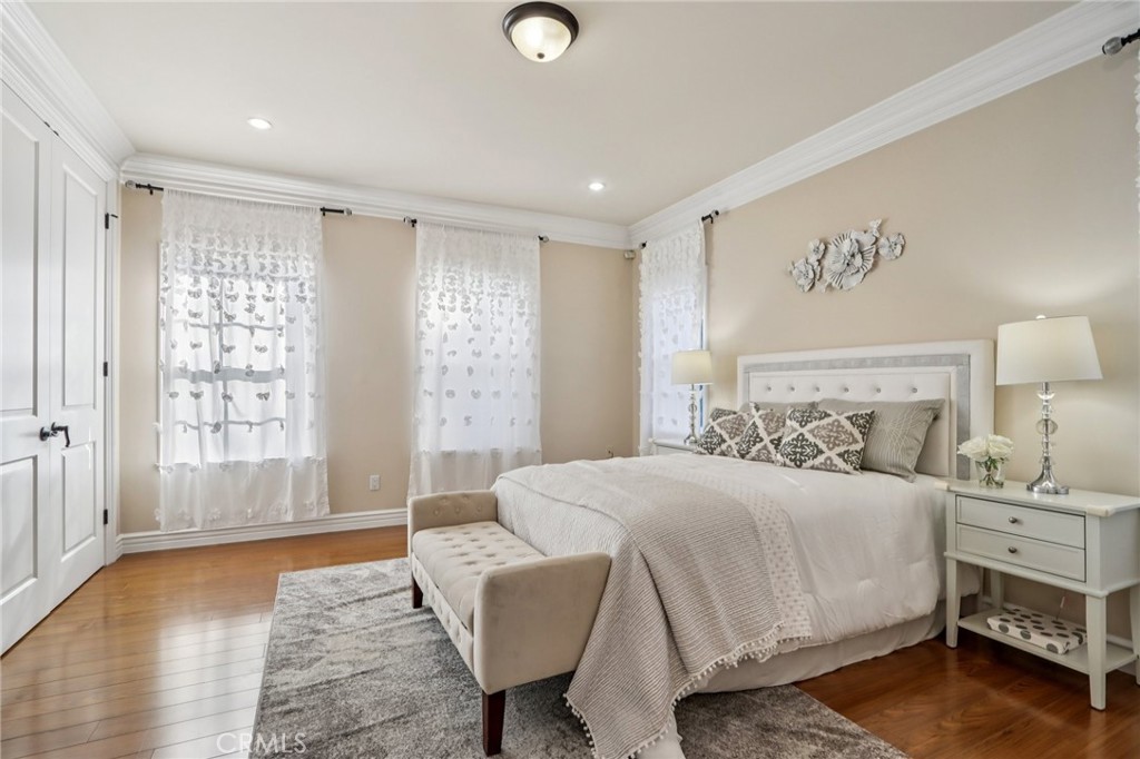 MLS #WS25261103 image #36