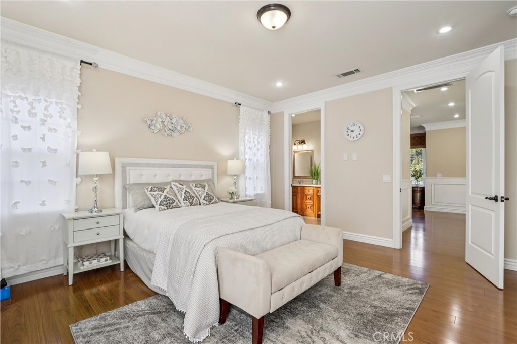 MLS #WS25261103 image #37