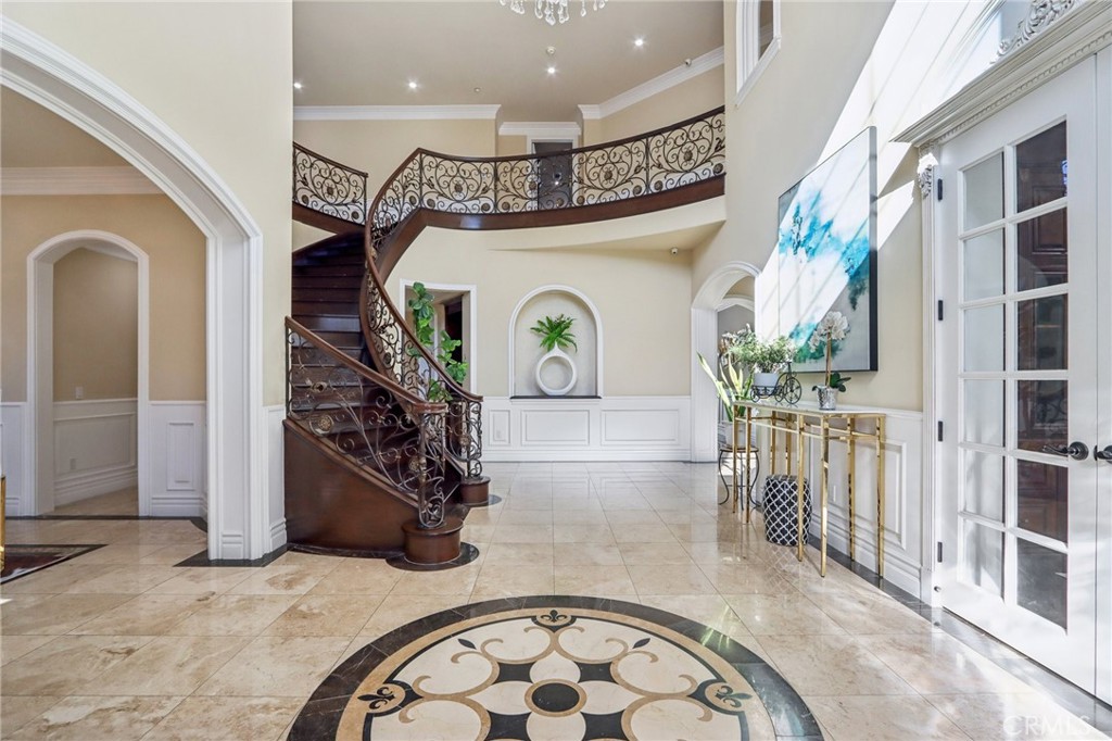 MLS #WS25261103 image #6