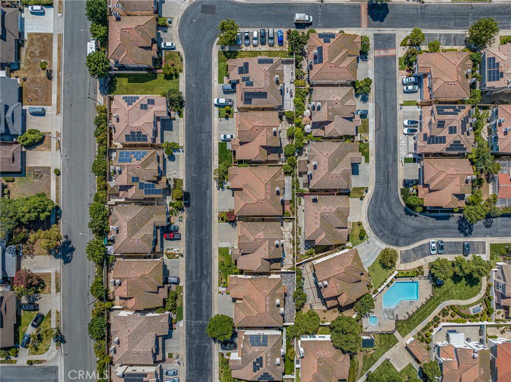 MLS #WS25261138 image #2