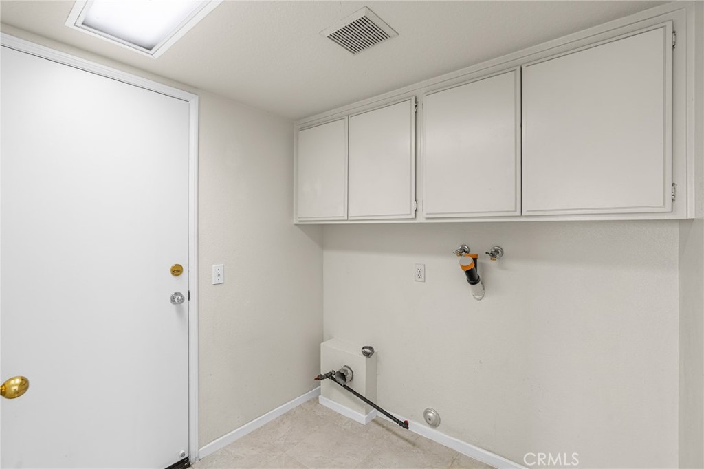 MLS #WS25261138 image #20