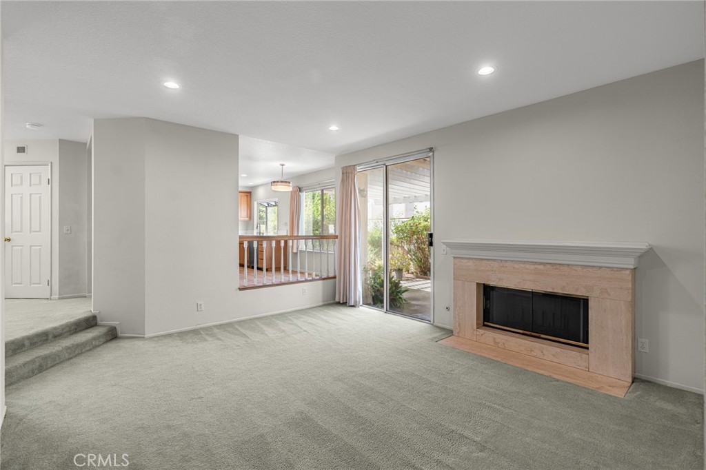 MLS #WS25261138 image #21