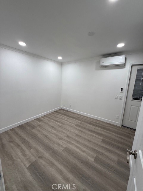 MLS #WS25261144 image #17