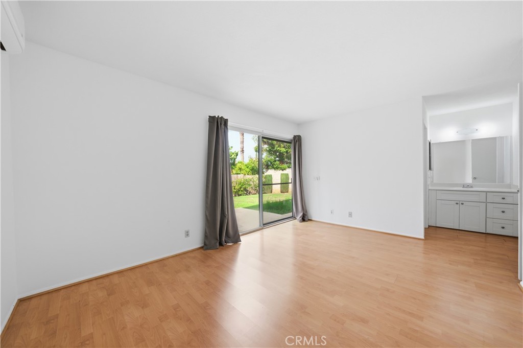 MLS #WS25261166 image #12