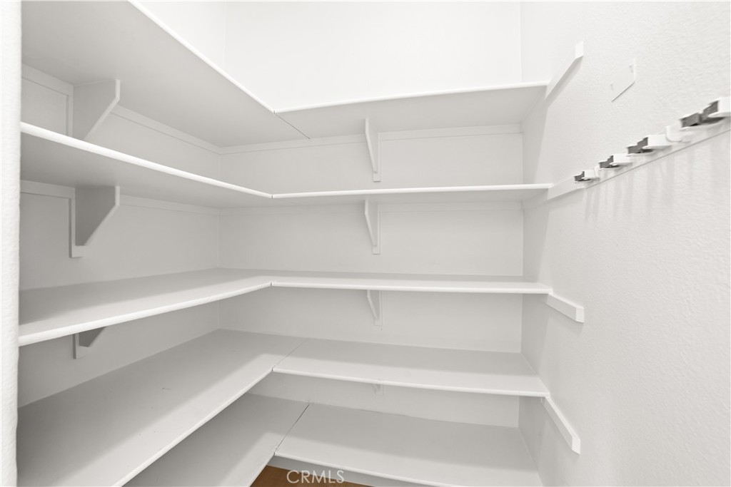 MLS #WS25261316 image #18