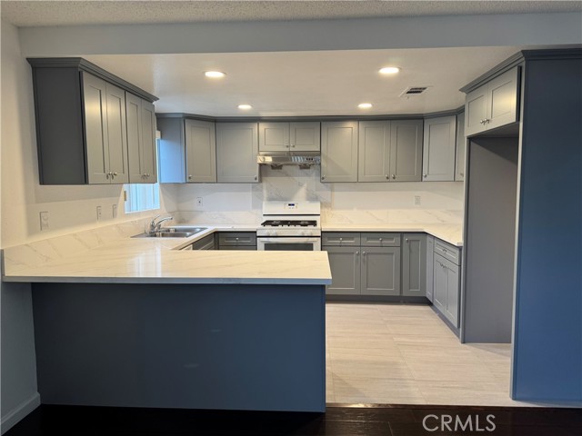 MLS #WS25261477 image #10