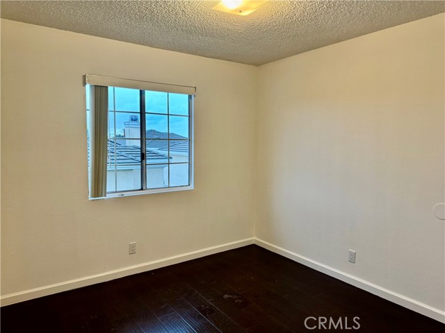 MLS #WS25261477 image #24