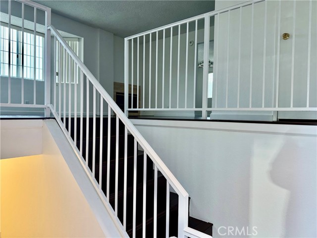 MLS #WS25261477 image #5