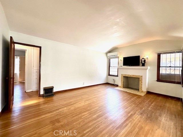 MLS #WS25261603 image #7