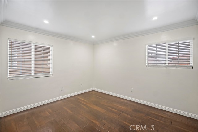 MLS #WS25261873 image #15