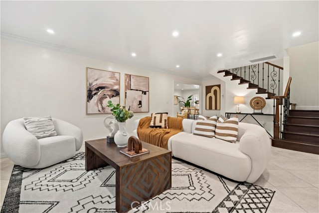 MLS #WS25261873 image #6