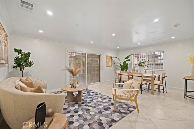 MLS #WS25261873 image #9