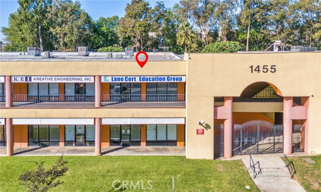 MLS #WS25261877 image #1