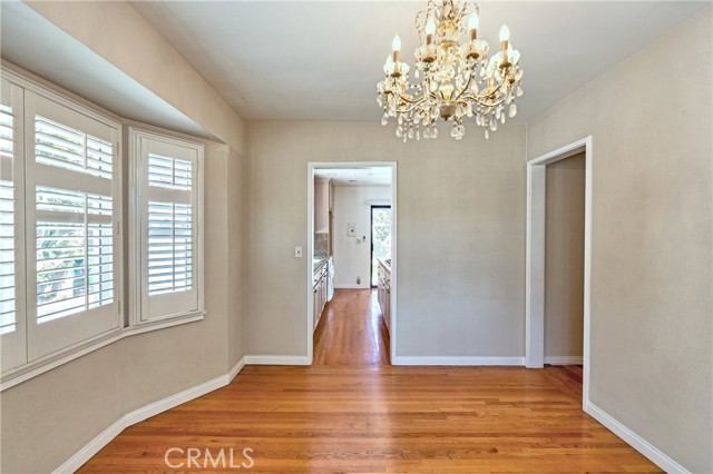 MLS #WS25261917 image #2