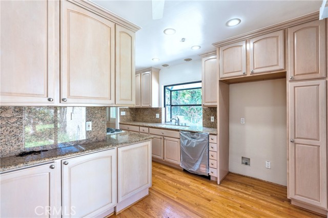 MLS #WS25261917 image #4